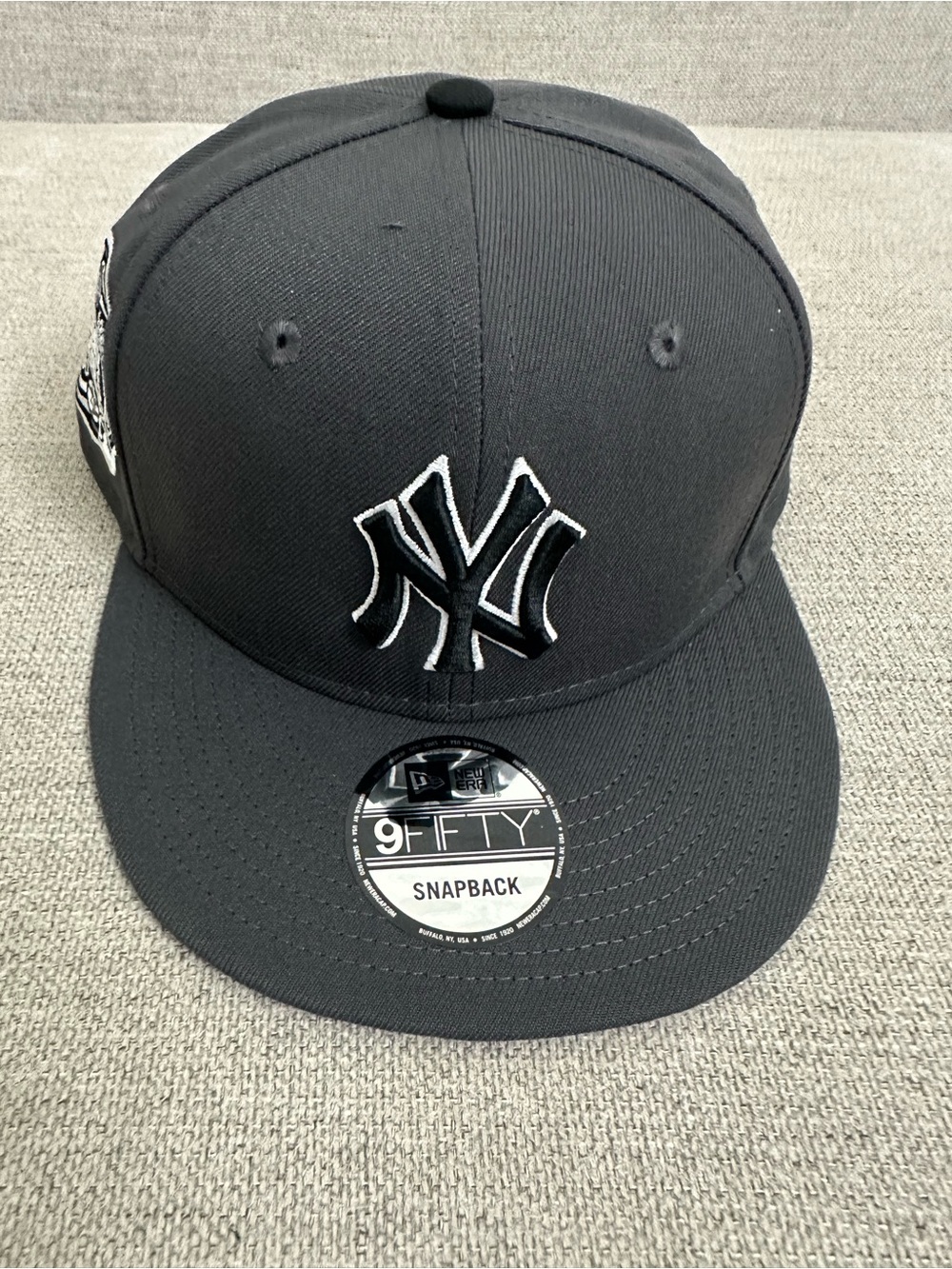 New era New York Yankees grey 9fifty subway series patch snapback cap